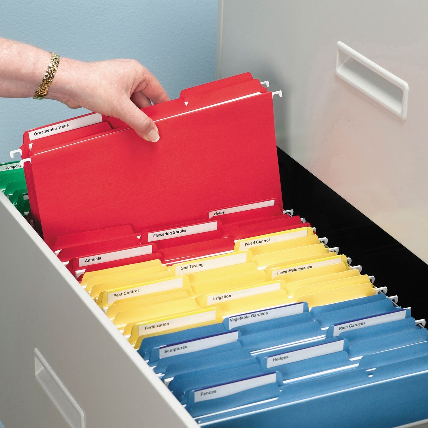 Smead Interior File Folders, 1/3-Cut Tabs: Assorted, Letter Size, 0.75" Expansion, Red, 100/Box