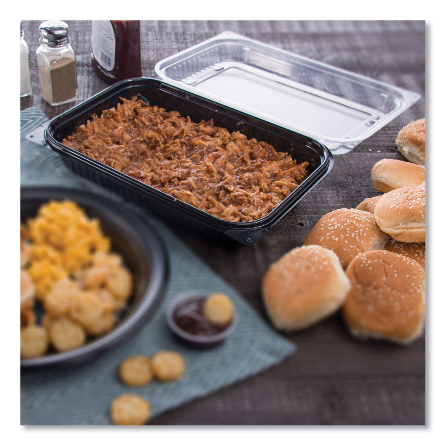 SOLO® Hinged-Lid Dinner Box, 64 oz, 11.5 x 8.1 x 3, Black/Clear, Plastic, 100/Carton